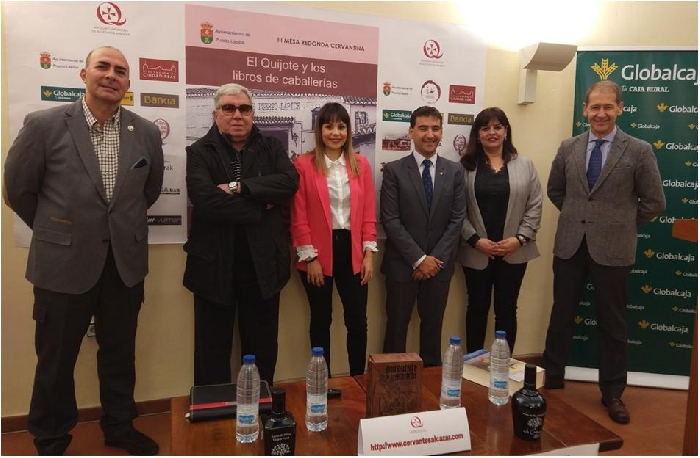 Caballeros y Damas encantados en la Venta del Quijote